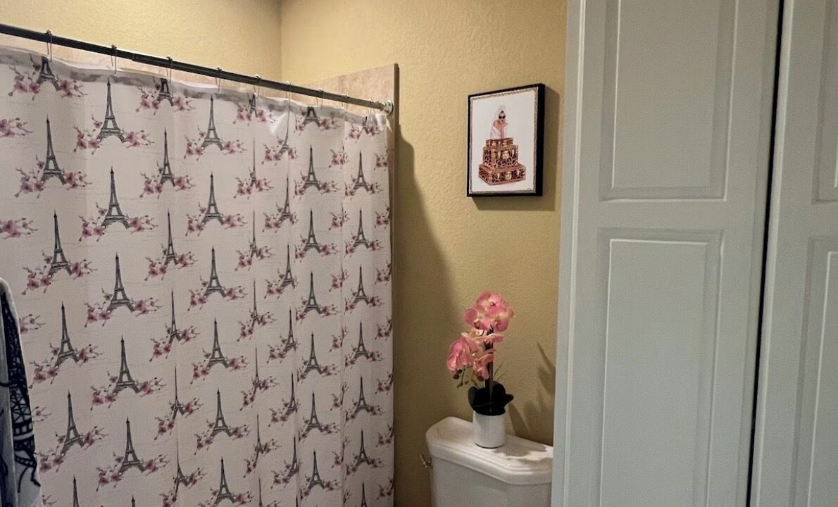 Photo of Bathroom in Buda