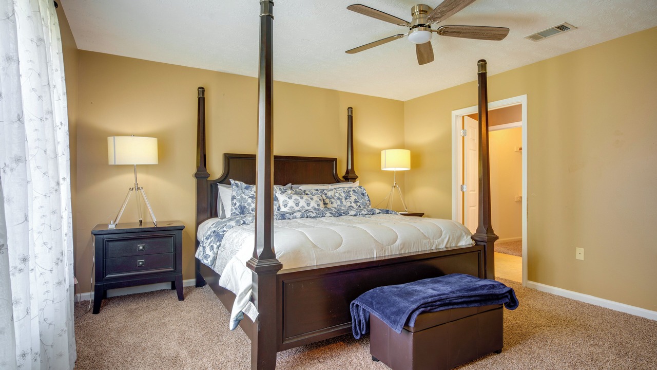 Photo of Bedroom in DeRidder