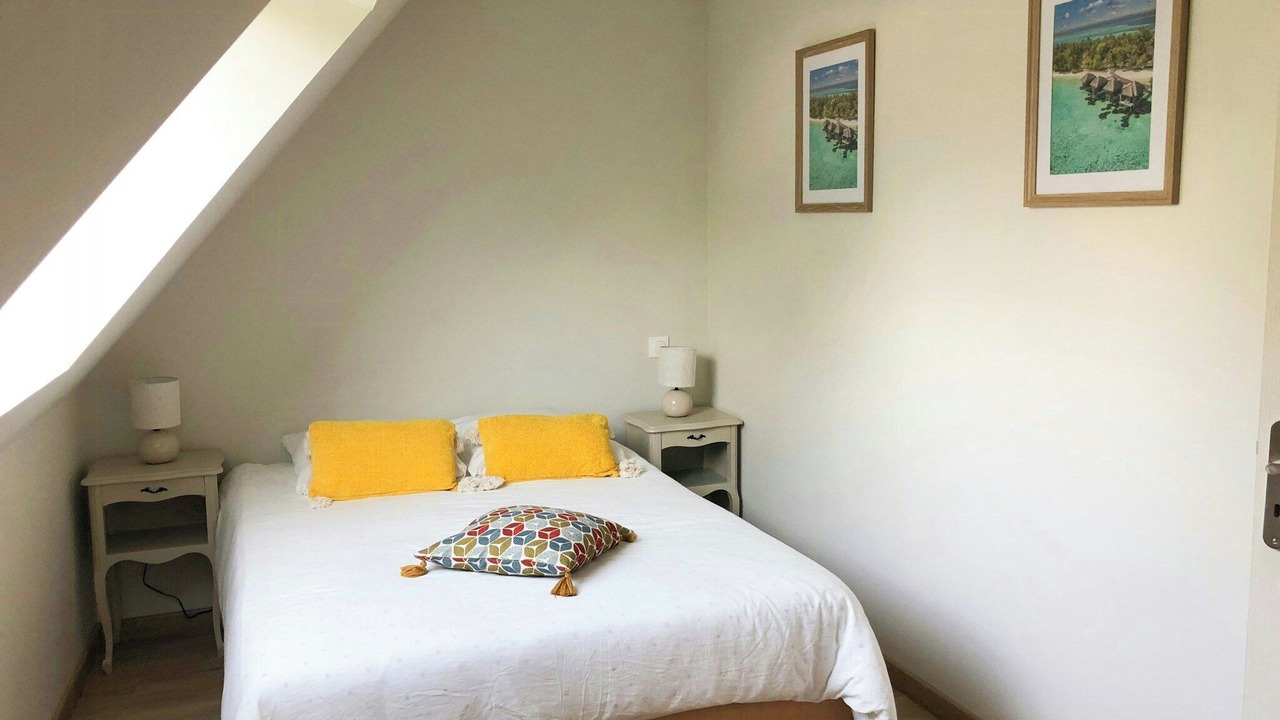Photo of Bedroom in Cruguel