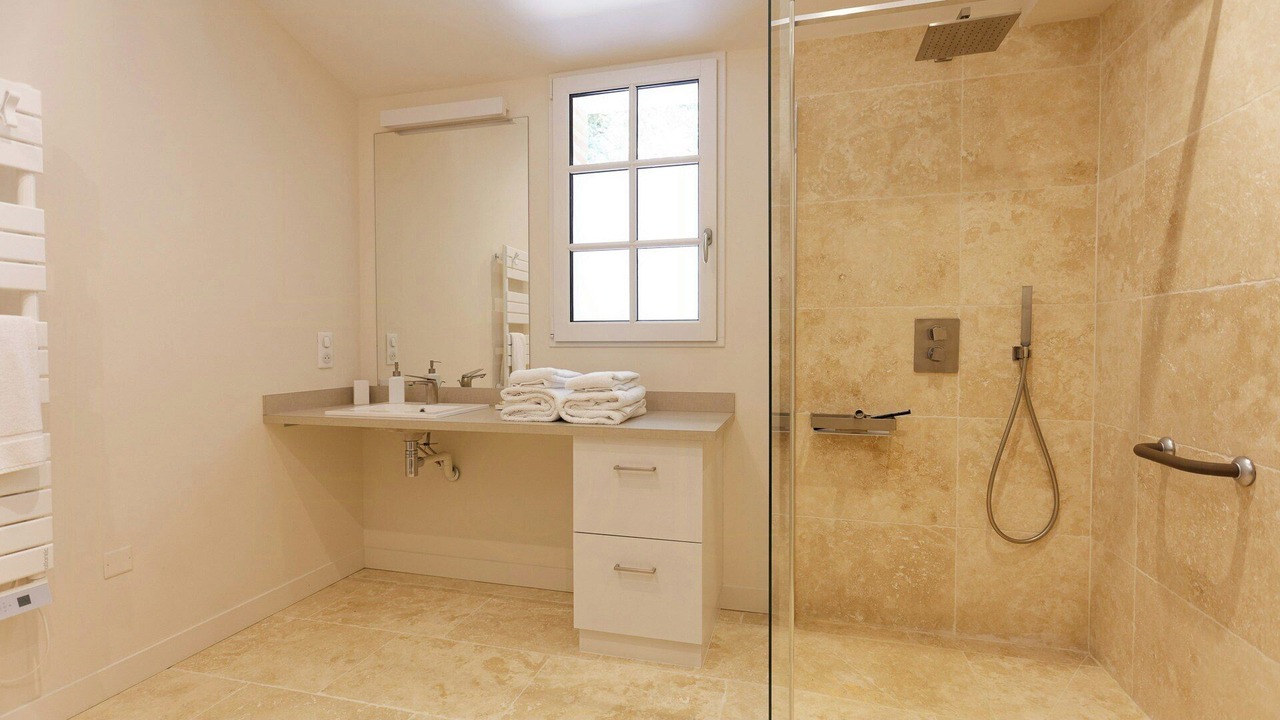 Photo of Bathroom in Marssac-sur-Tarn