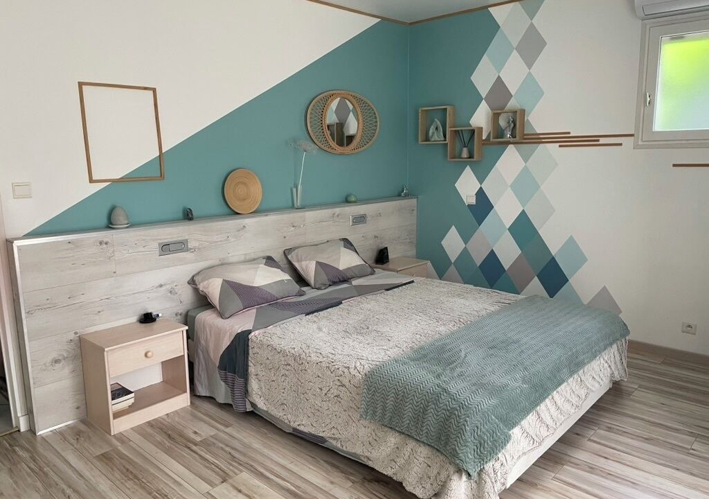 Photo of Bedroom in Saint-Saturnin-les-Avignon