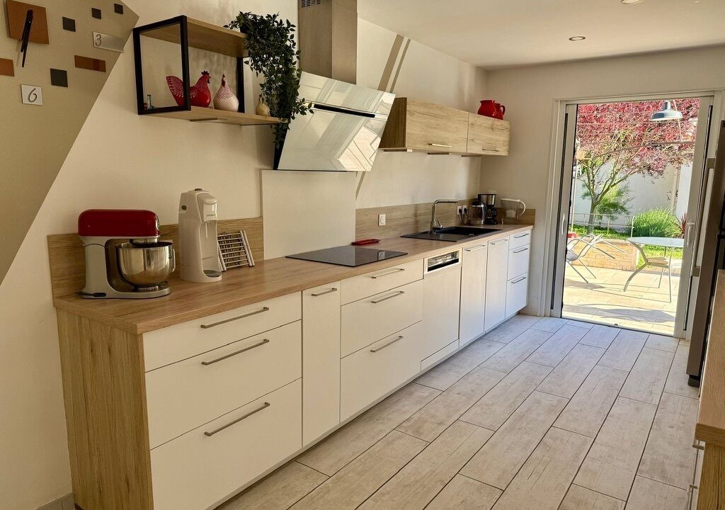Photo of Kitchen in Saint-Saturnin-les-Avignon