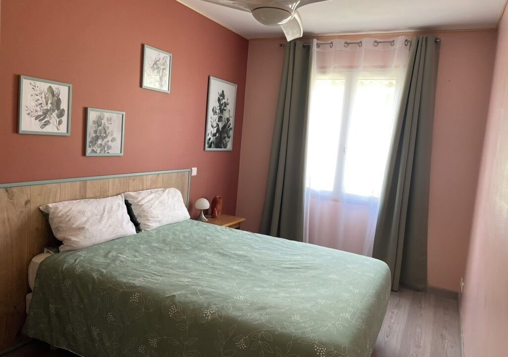 Photo of Bedroom in Saint-Saturnin-les-Avignon