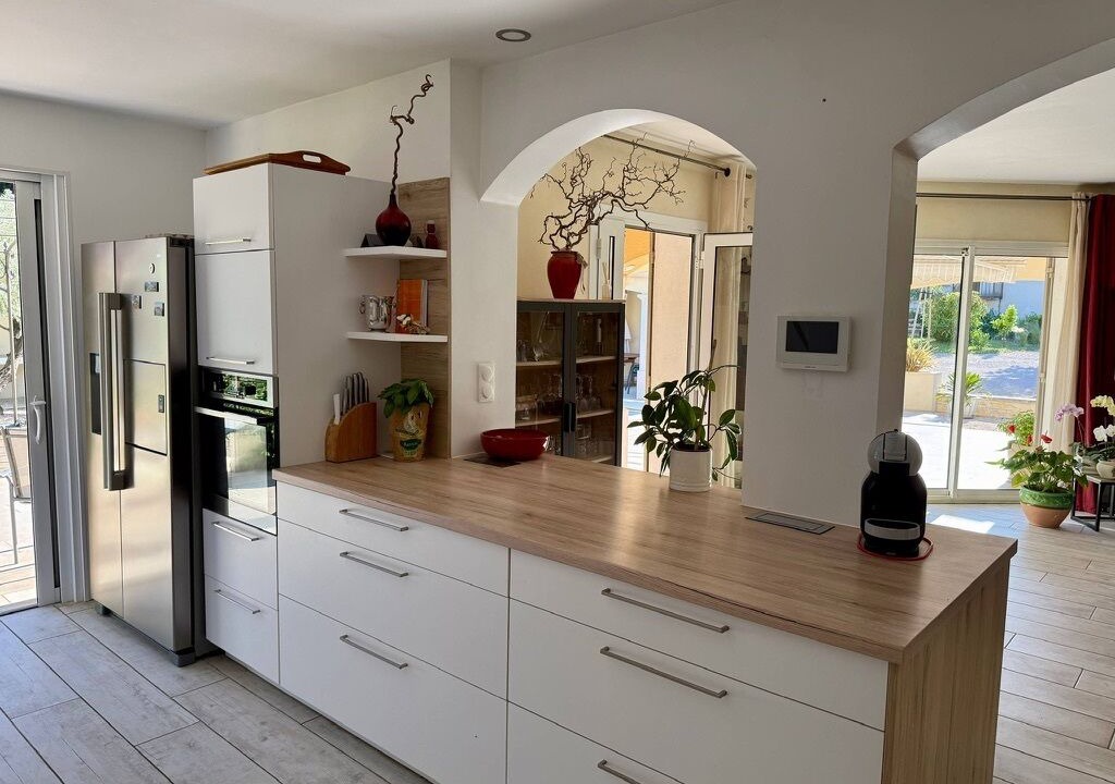 Photo of Kitchen in Saint-Saturnin-les-Avignon