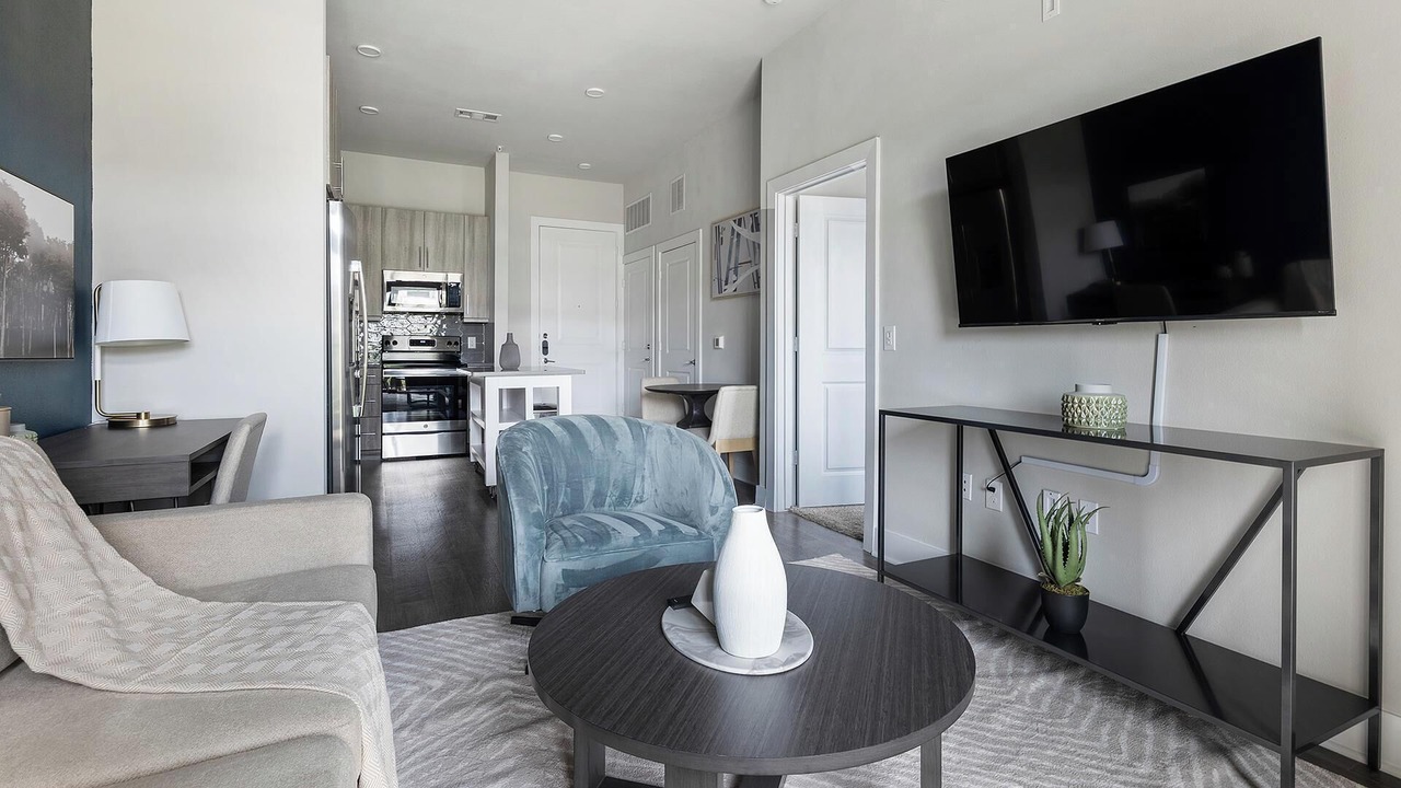 Photo of Livingroom in Montopolis