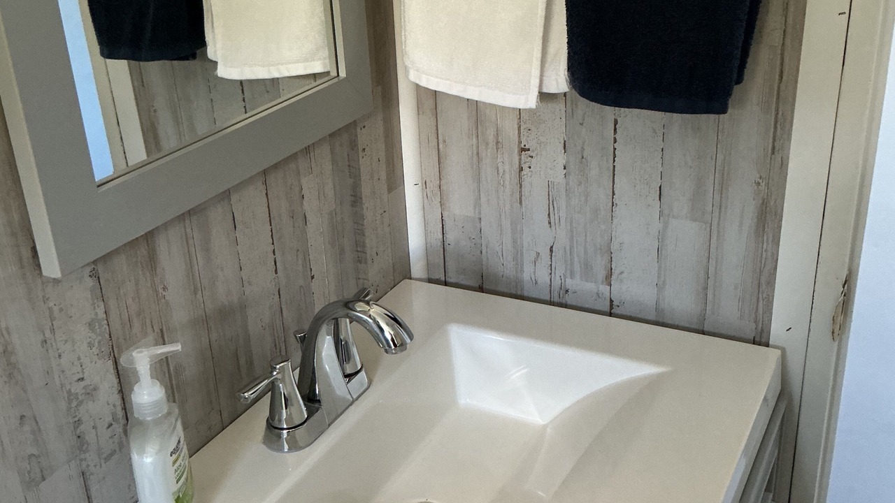 Photo of Bathroom in Rock Harbor