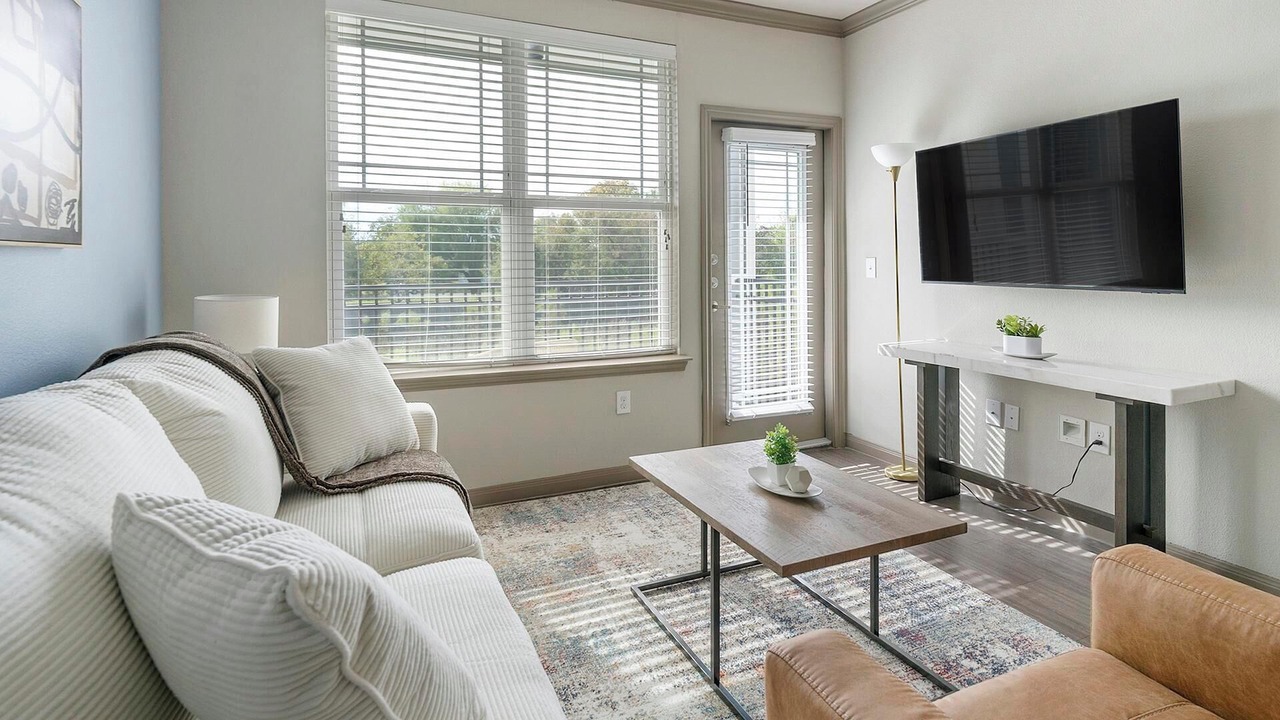 Photo of Livingroom in Baytown