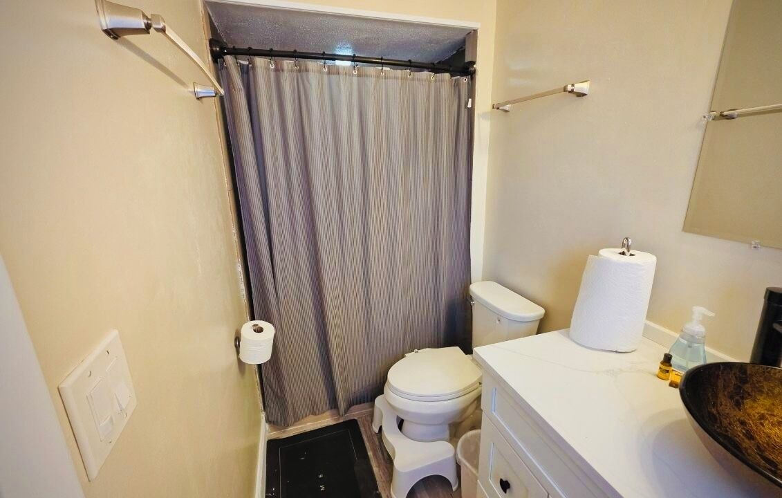 Photo of Bathroom in Goldenrod