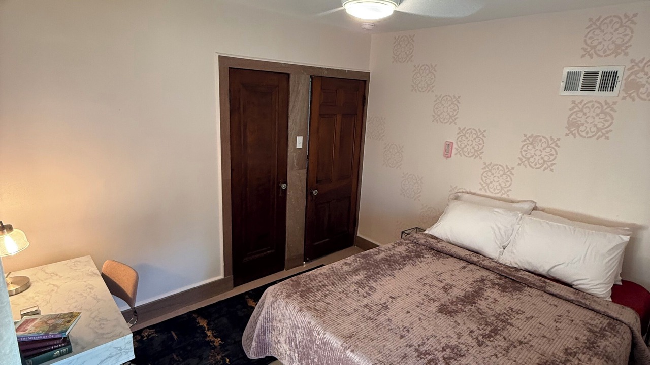 Photo of Bedroom in St. Louis