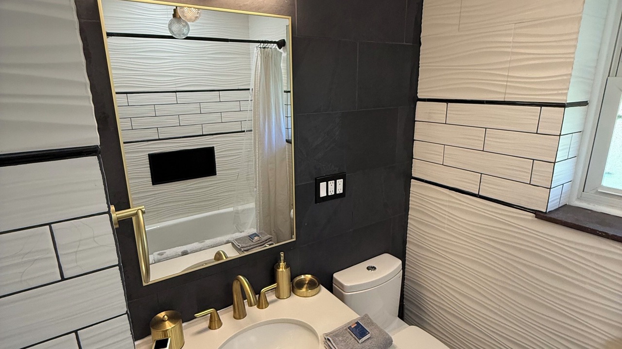 Photo of Bathroom in St. Louis