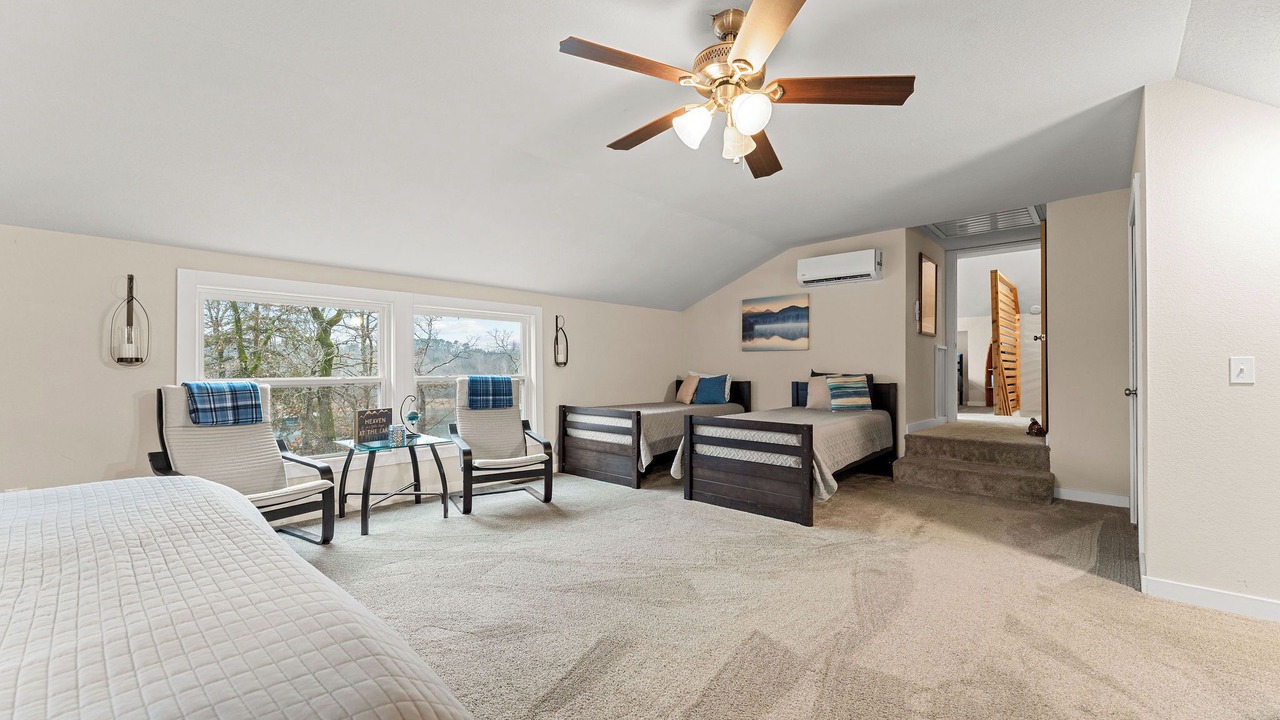 Photo of Bedroom in Arrow Point