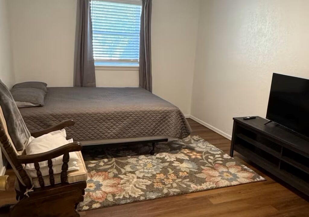 Photo of Bedroom in South Oklahoma City