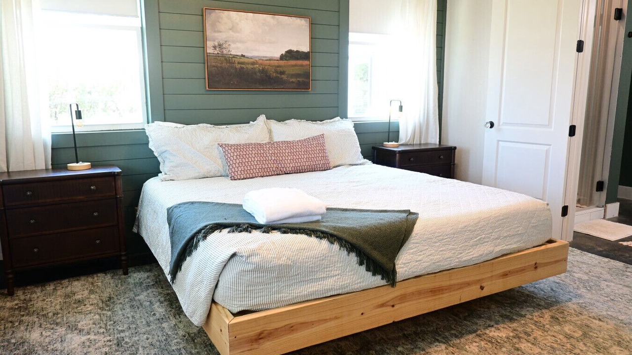 Photo of Bedroom in Spring Branch