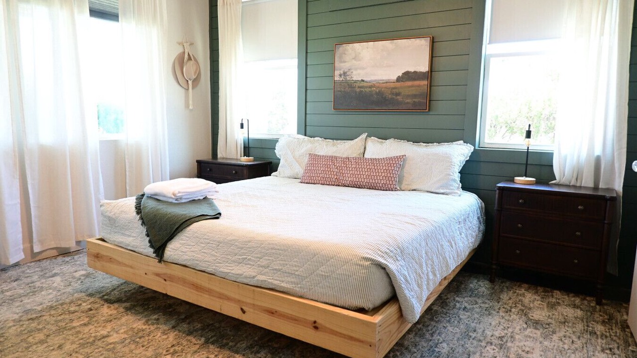 Photo of Bedroom in Spring Branch