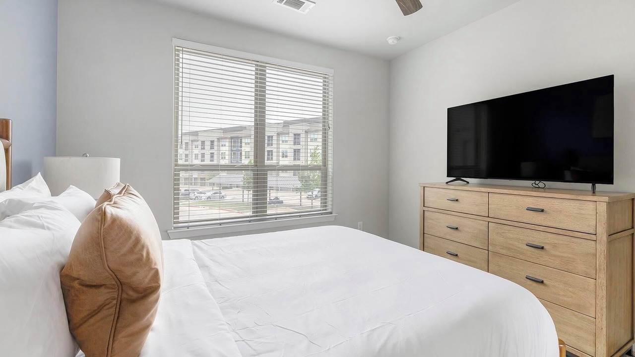 Photo of Bedroom in Euless