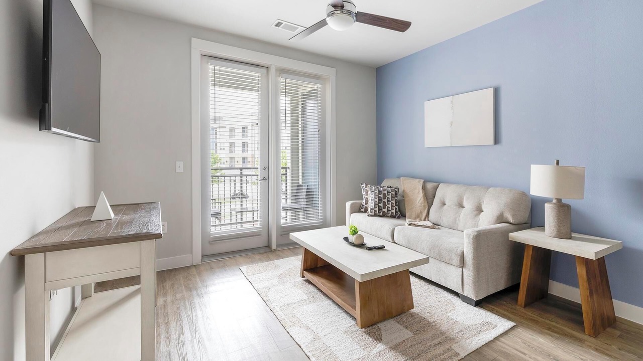 Photo of Livingroom in Euless