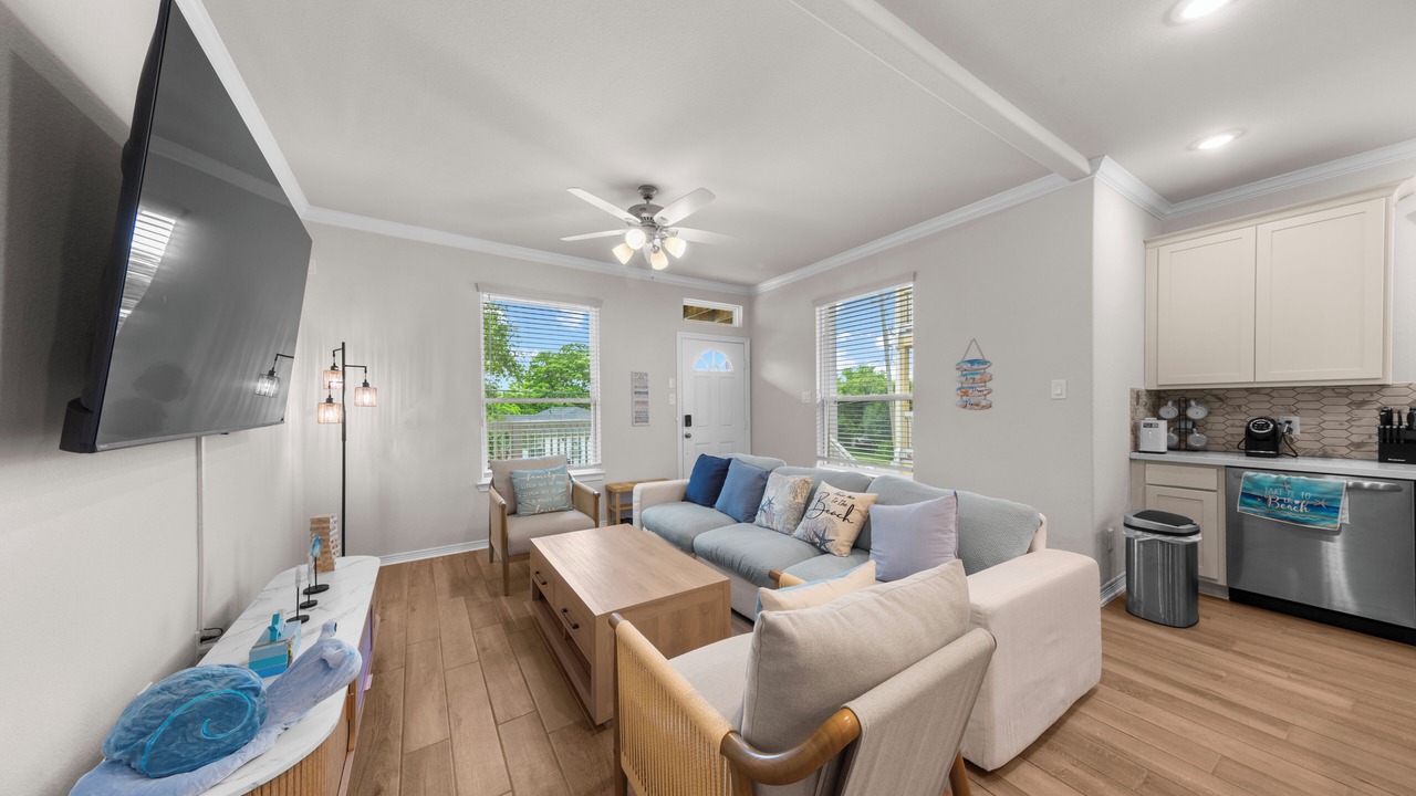 Photo of Livingroom in La Porte