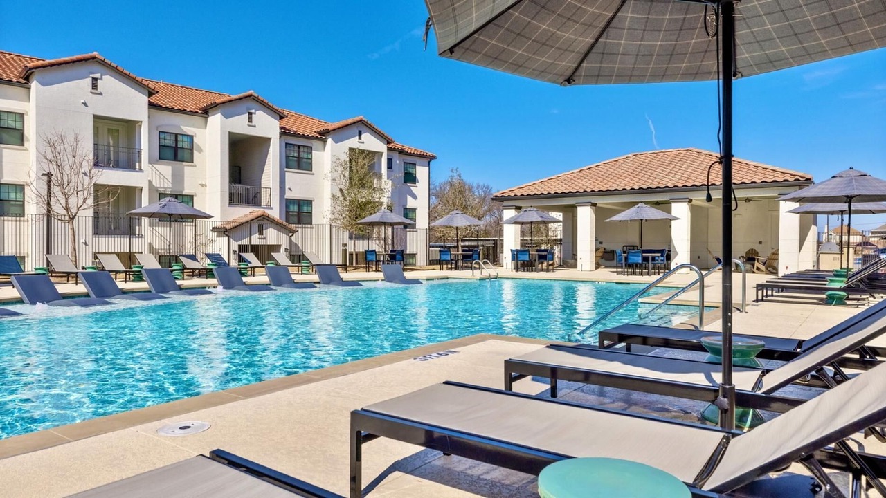 Photo of Outdoor in Garland