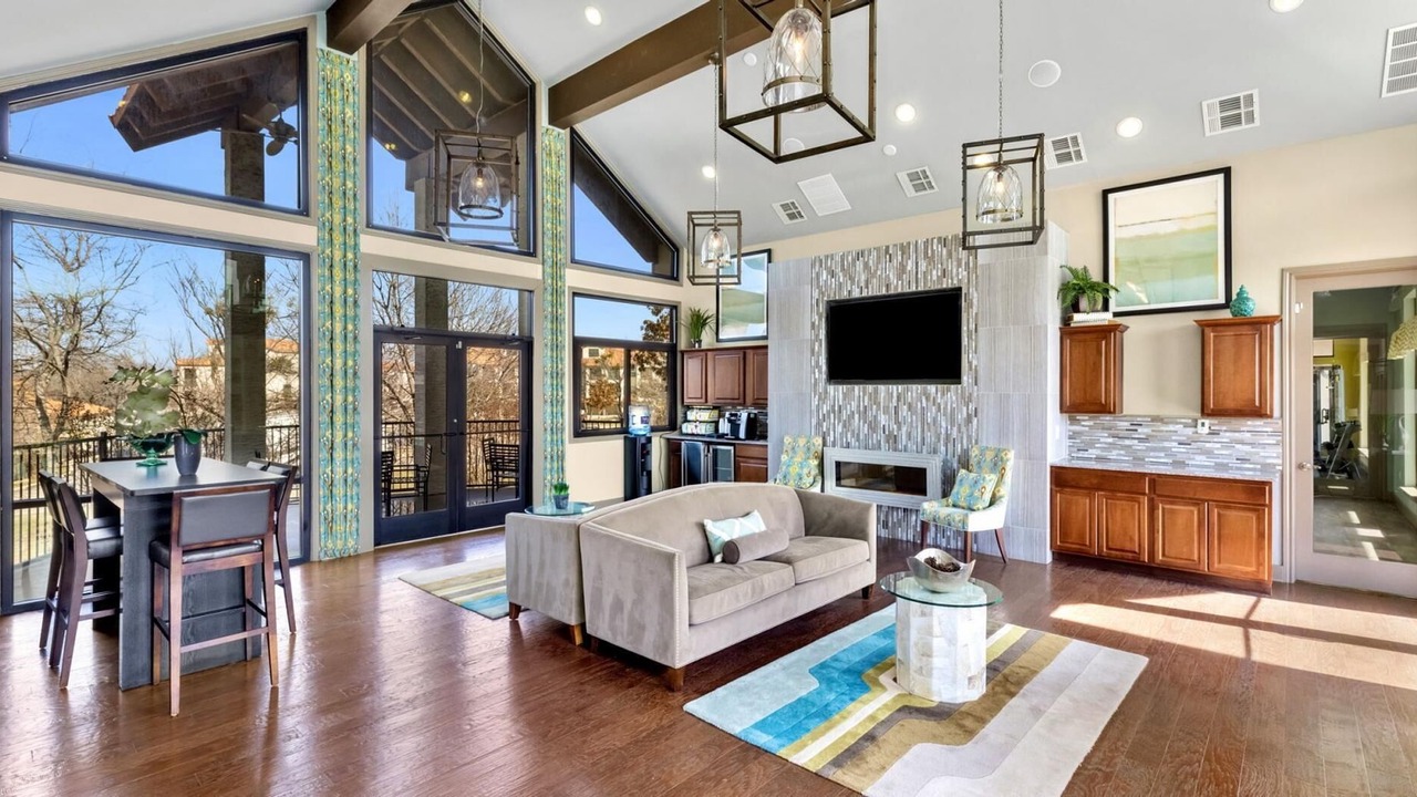 Photo of Livingroom in Garland