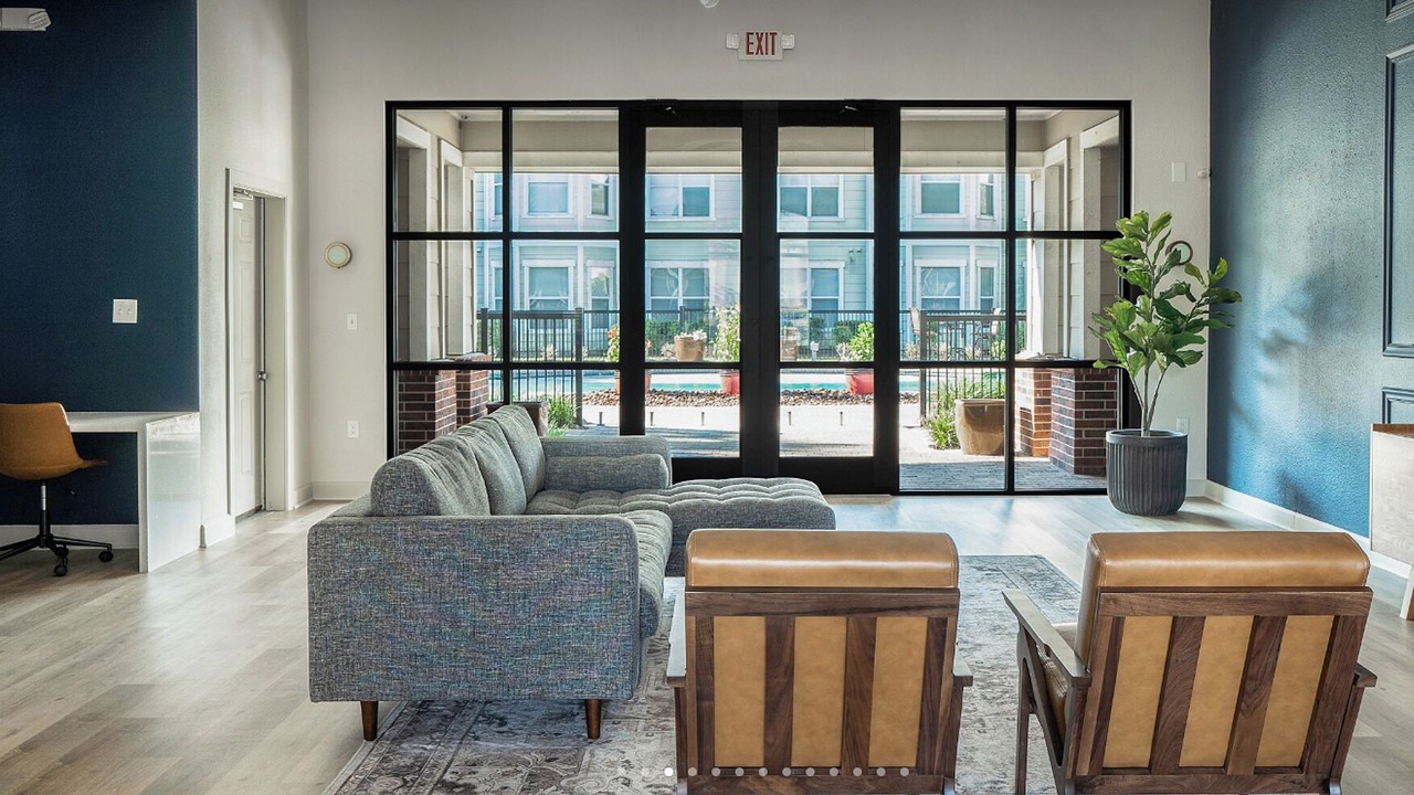 Photo of Livingroom in Humble