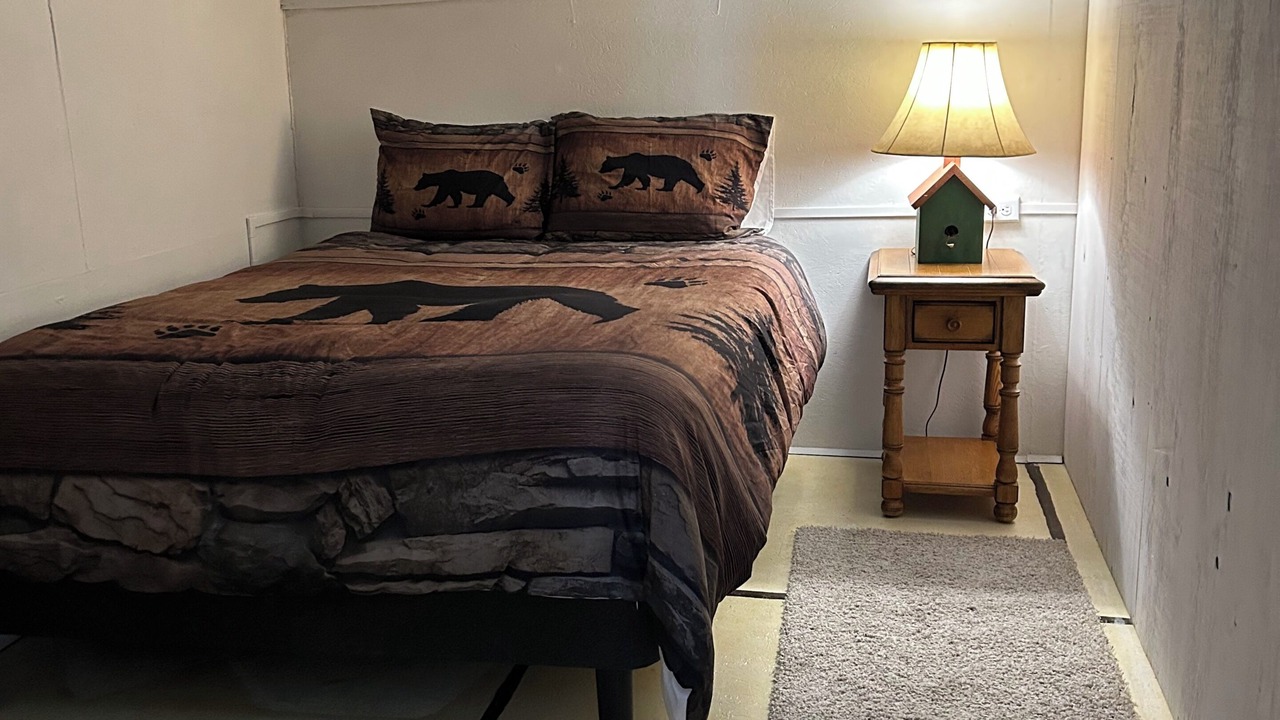 Photo of Bedroom in Glendo