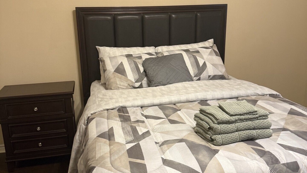 Photo of Bedroom in Tarrant County