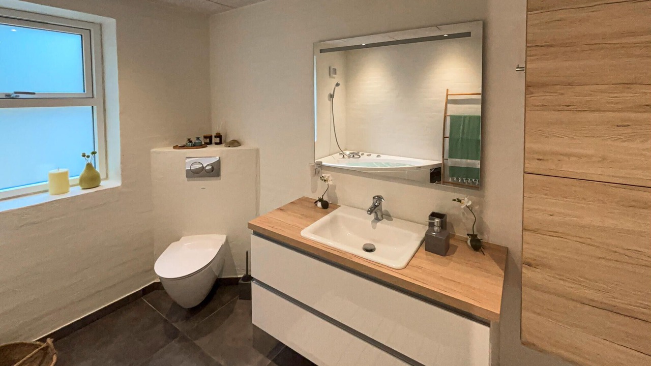 Photo of Bathroom in Fjand Badeby