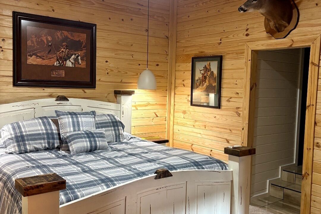Photo of Bedroom in Glenwood