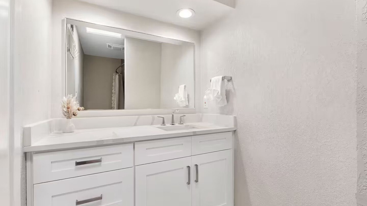 Photo of Bathroom in Universal City