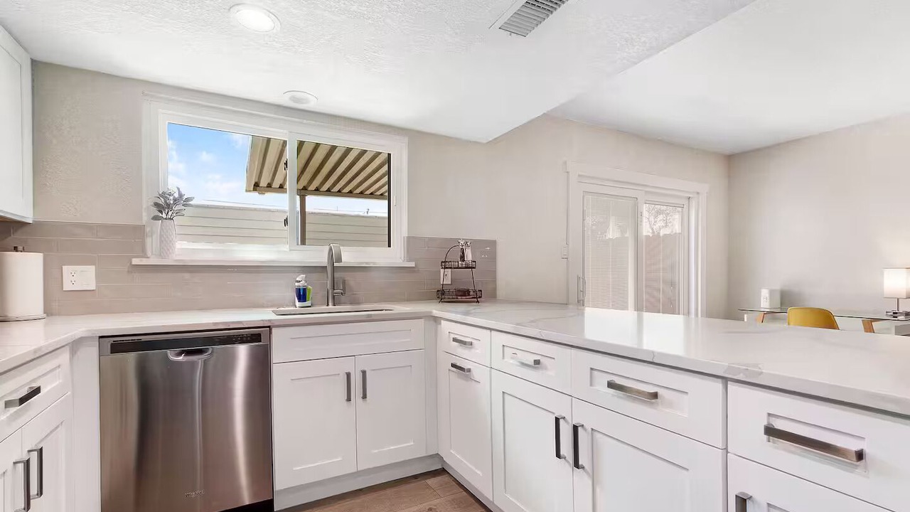 Photo of Kitchen in Universal City