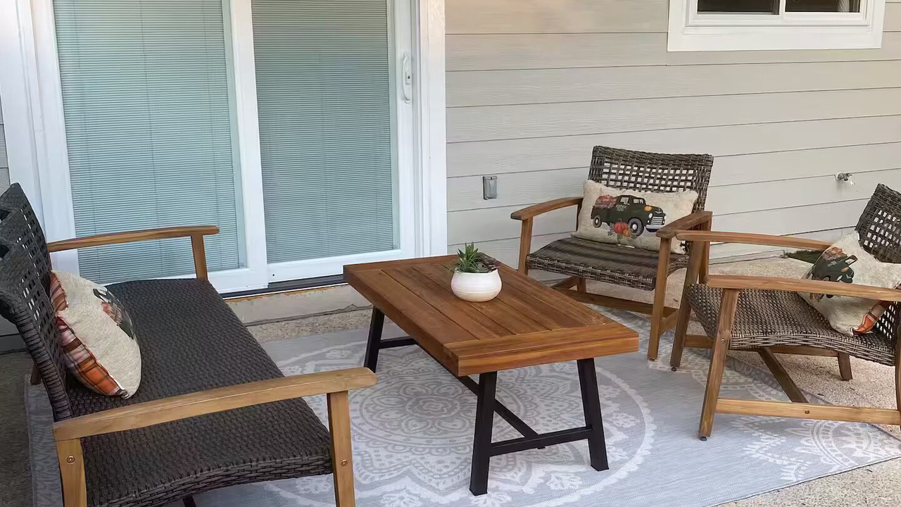 Photo of Patio Balcony in Universal City