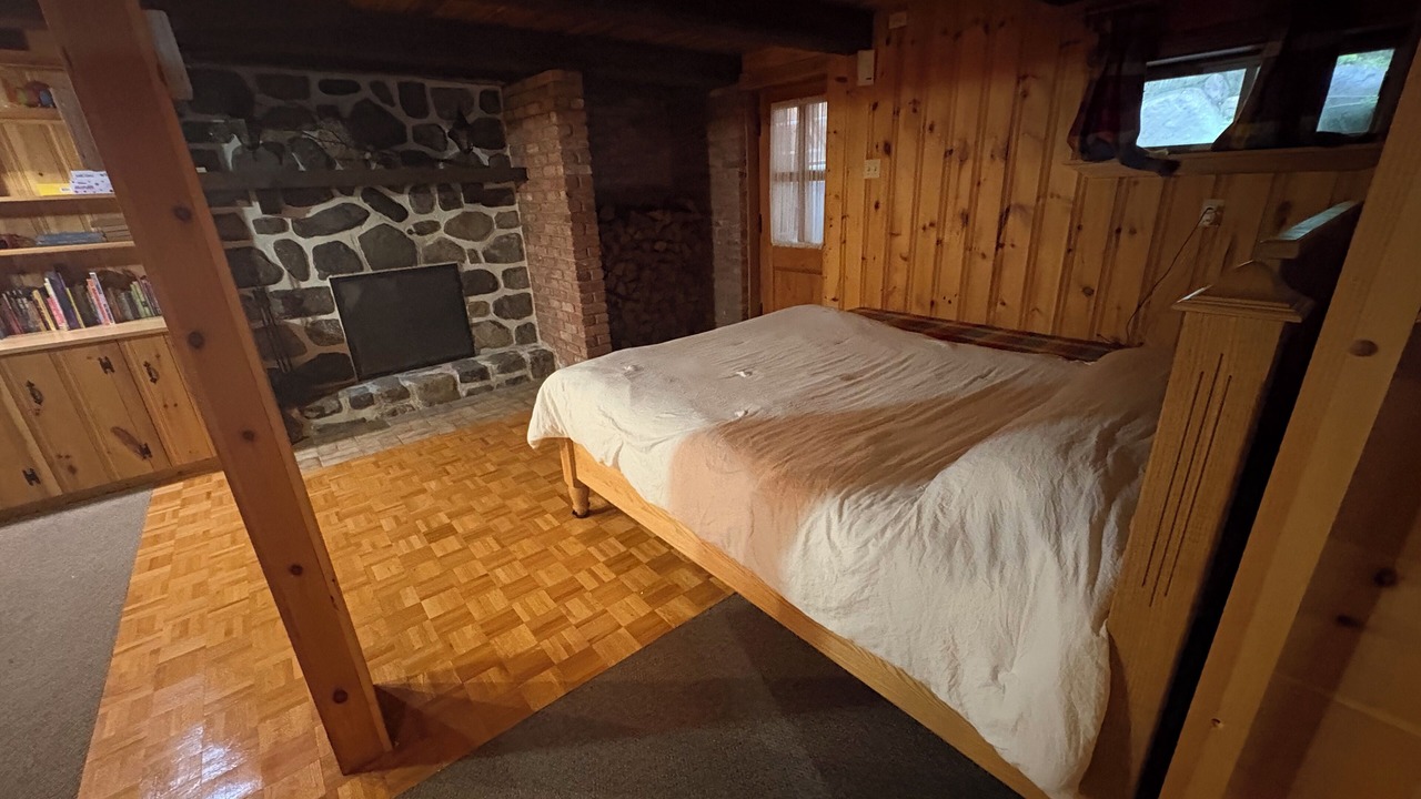 Photo of Bedroom in Val David