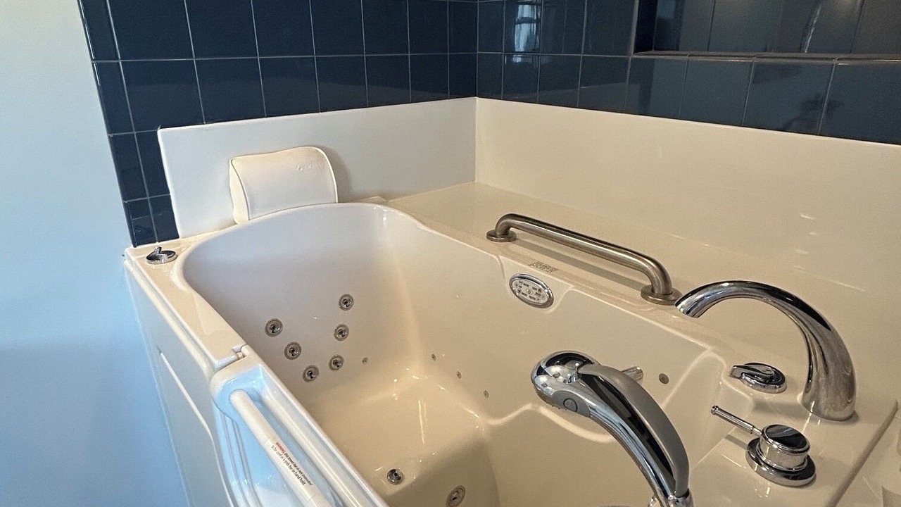 Photo of Bathroom in Cotter