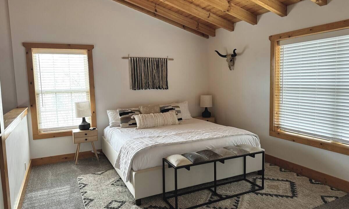 Photo of Bedroom in Eden