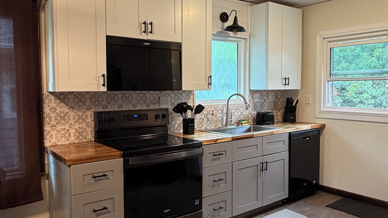 Photo of Kitchen in Cedar Rapids - Iowa City