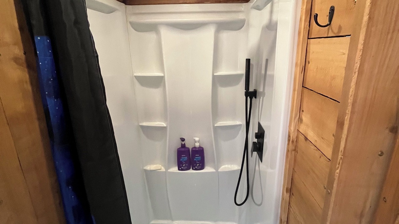 Photo of Bathroom in Gordonville