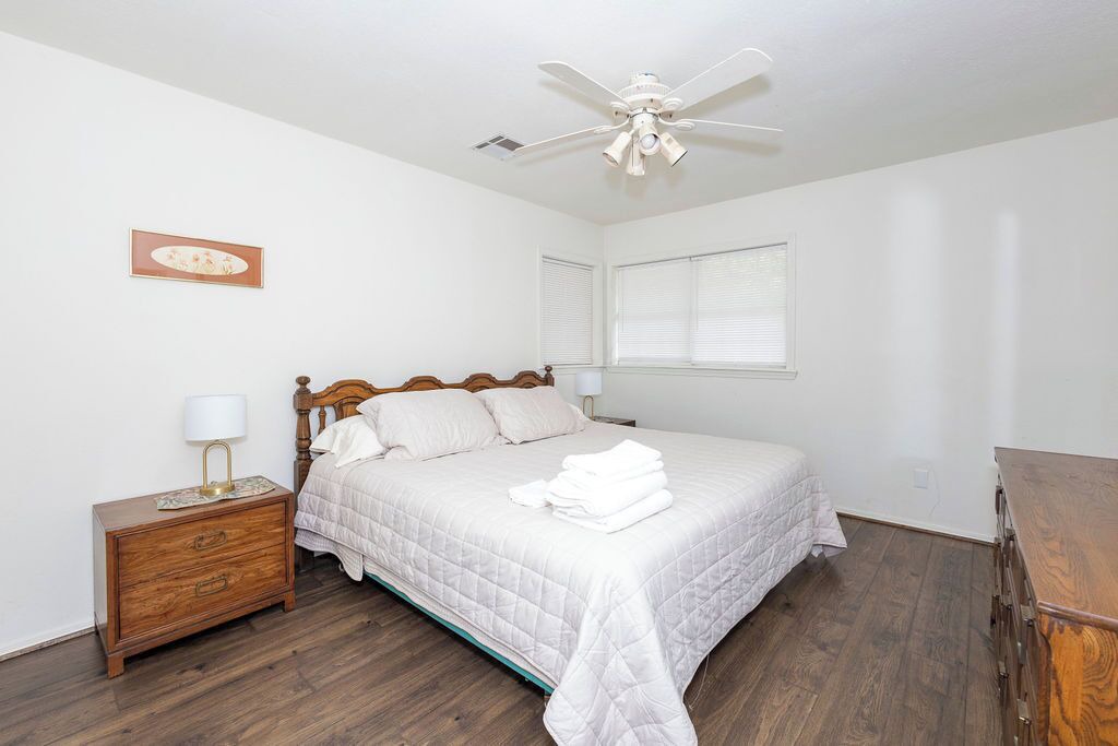 Photo of Bedroom in Duncan
