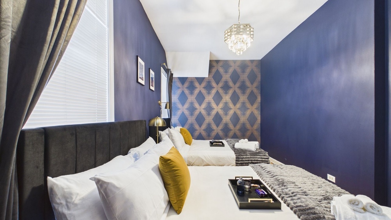 Photo of Bedroom in Wrigleyville