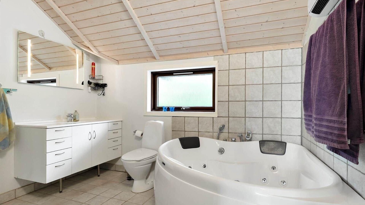 Photo of Bathroom in Ertebølle