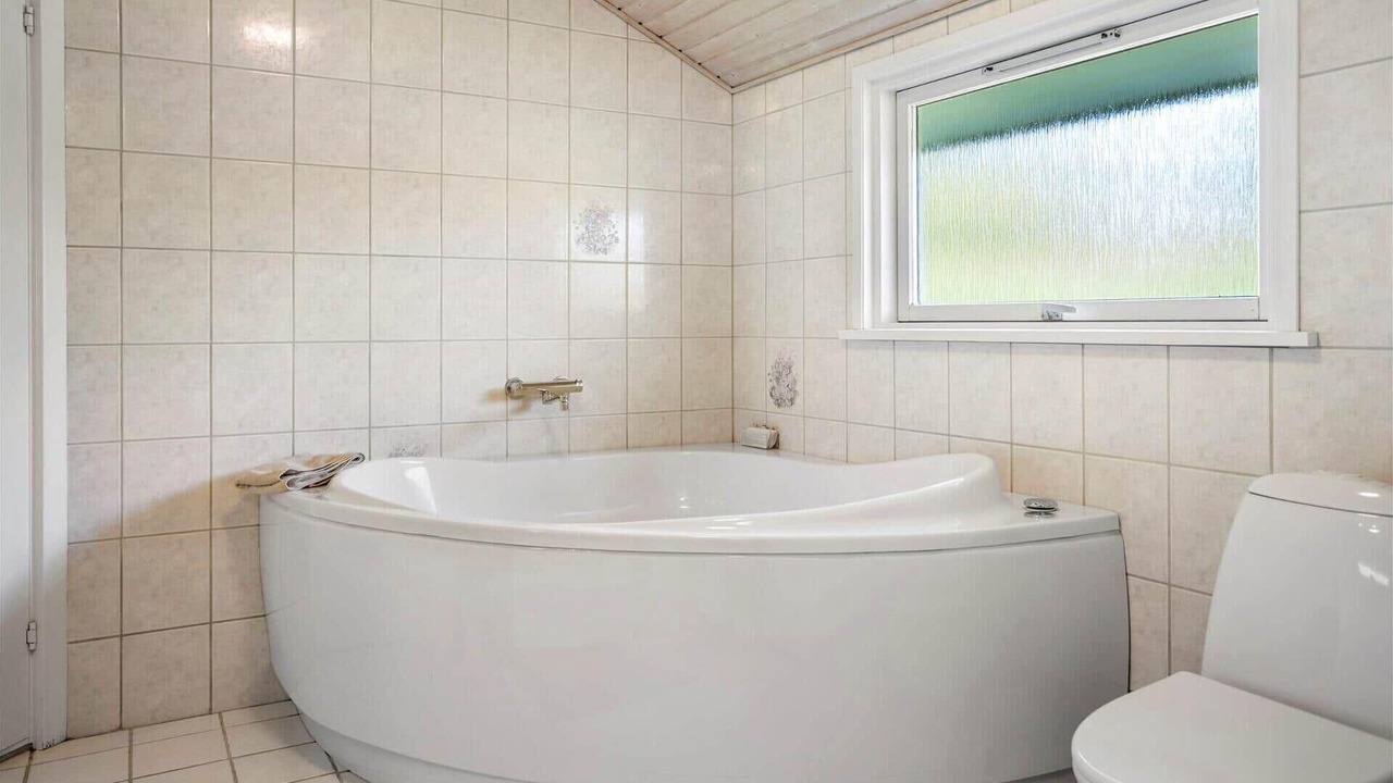 Photo of Bathroom in Østerskov