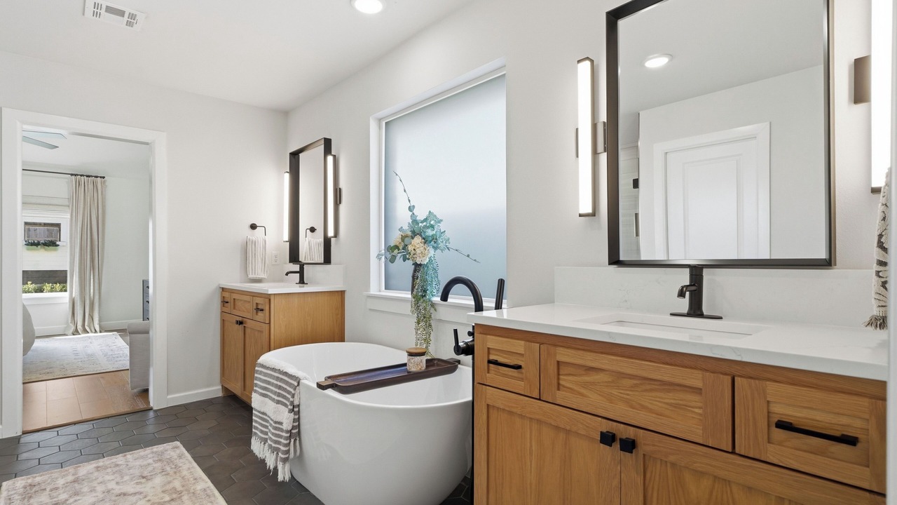 Photo of Bathroom in Jenks