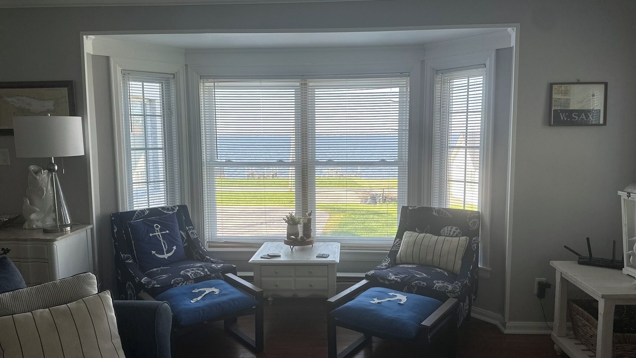 Photo of Livingroom in Bridgeport