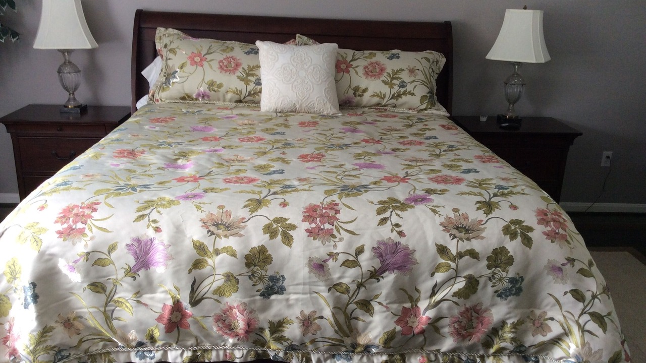 Photo of Bedroom in Roanoke