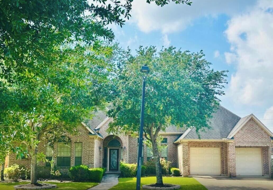 Photo of Outdoor in Clodine