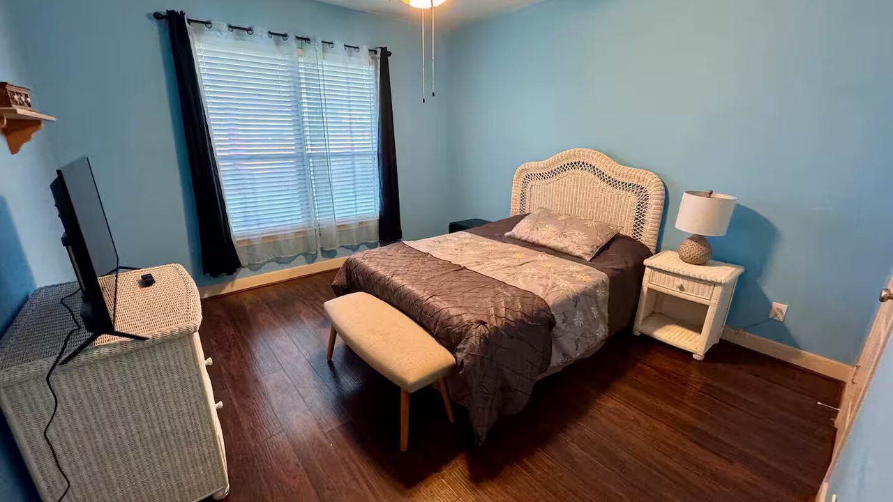 Photo of Bedroom in Clodine