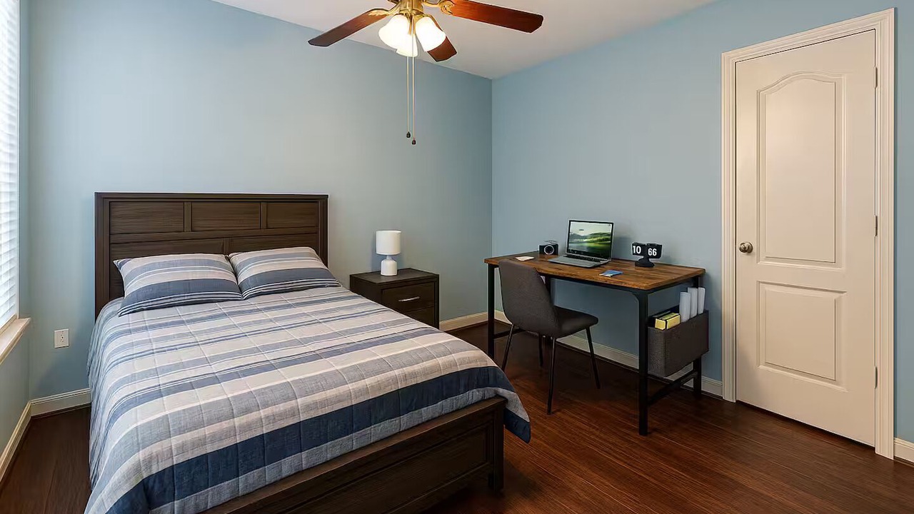 Photo of Bedroom in Clodine