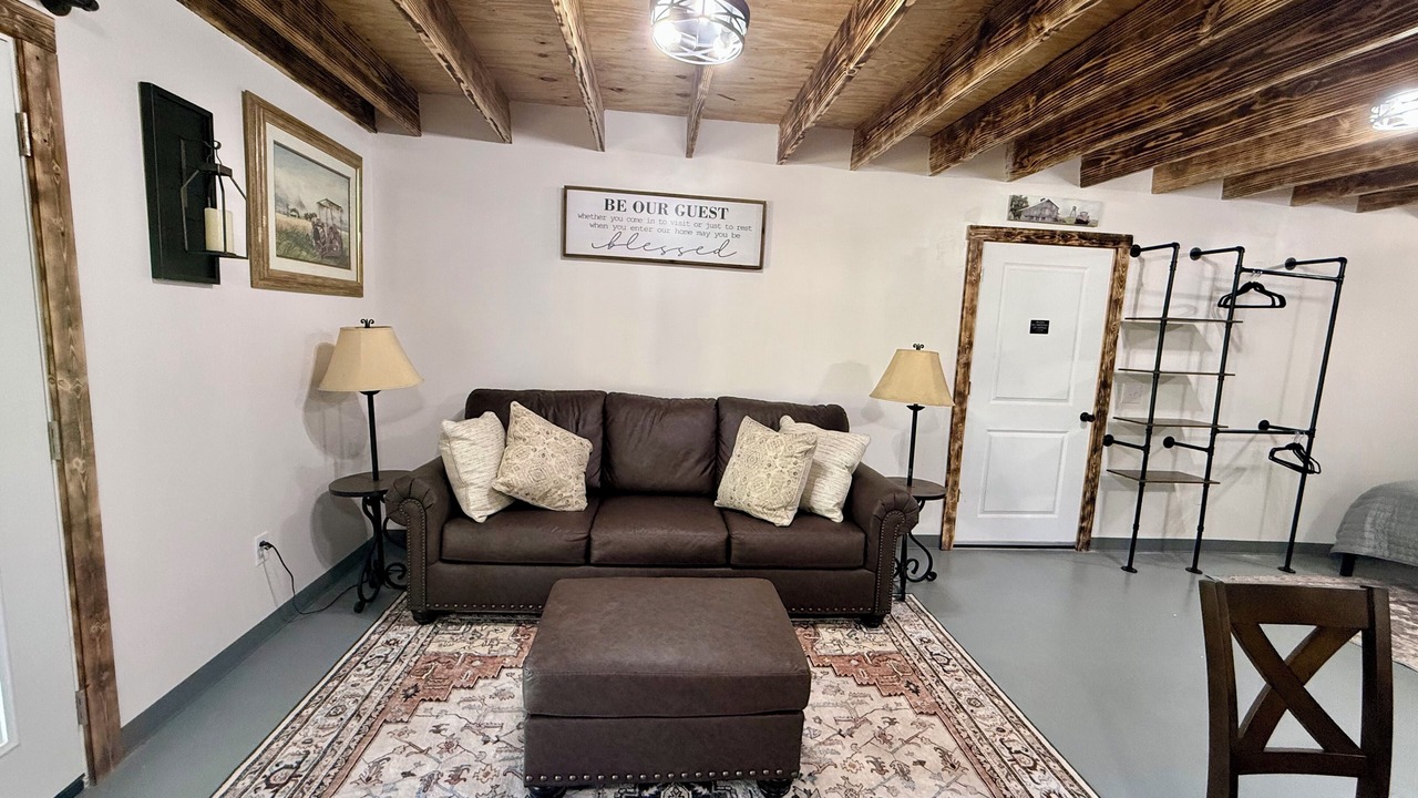 Photo of Livingroom in Oklahoma County