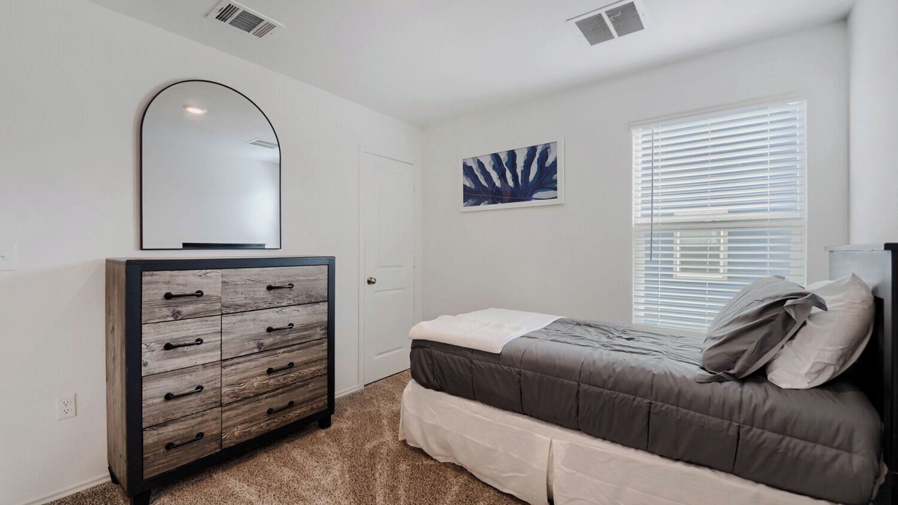 Photo of Bedroom in Stony Ridge North
