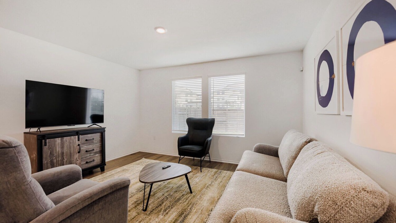 Photo of Livingroom in Stony Ridge North