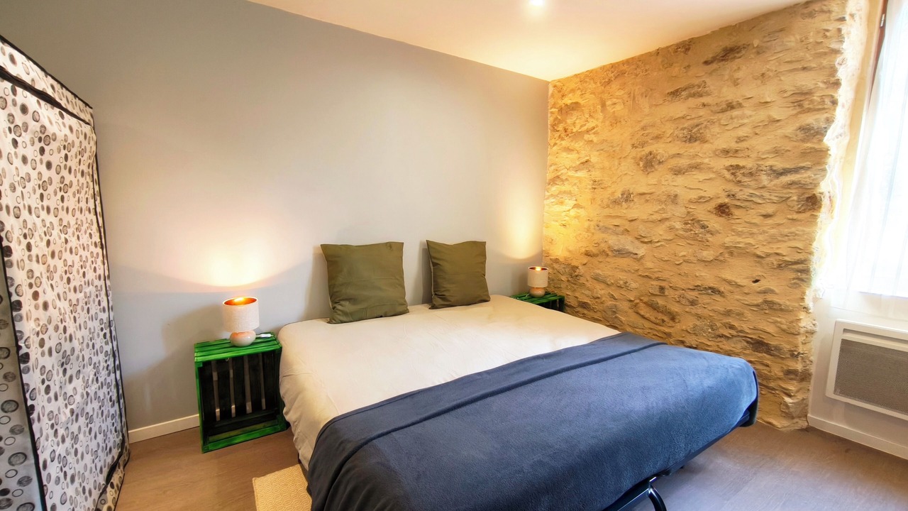 Photo of Bedroom in Saint-Pons-de-Thomieres